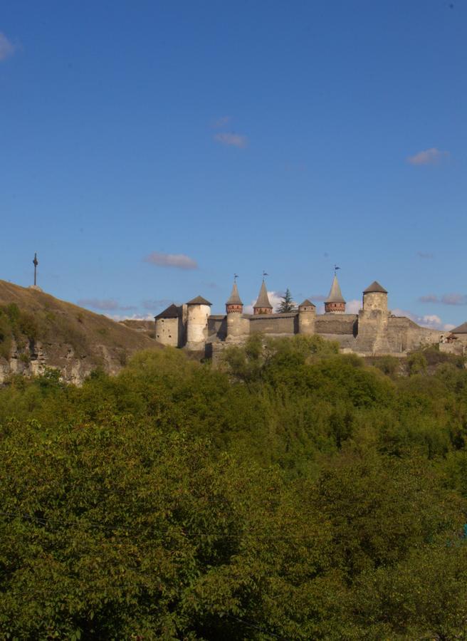 Hotel Smotrytska Vezha Kamianets-Podilskyi Exterior foto